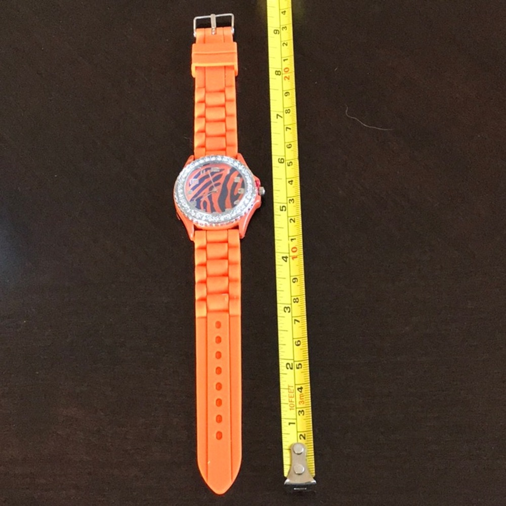 Ladies Geneva Watch Orange / blue face
